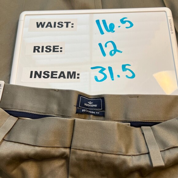 Dockers Signature Khaki Flat Front D3 Classic Fit Pants Tan Size 32 x 32 New - Picture 2 of 7